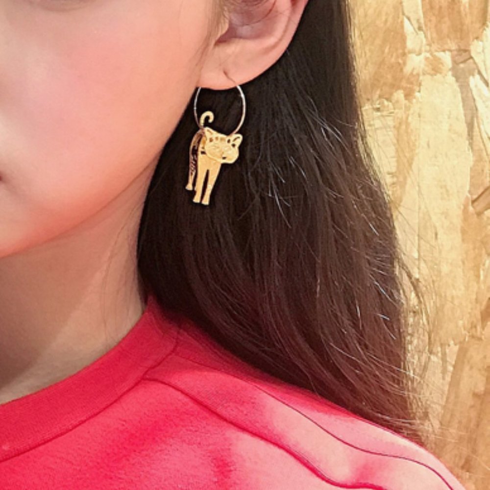 Cat Boho Engraved Kitty Hoops Earrings - Picture 3 of 12